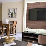Eka Luxury Apartamento *