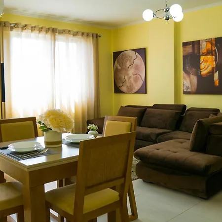 Eka Luxury Apartamento Durrës