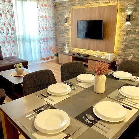 Eka Luxury *