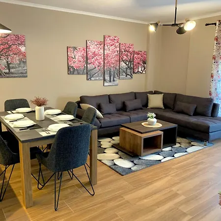 Eka Luxury Apartment